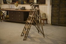 Escabeau de peintre en orme