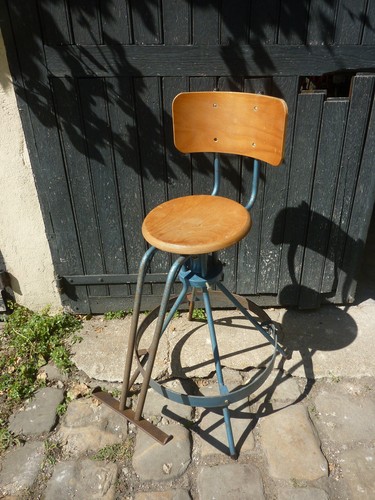 Chaise industrielle atelier - chaise,