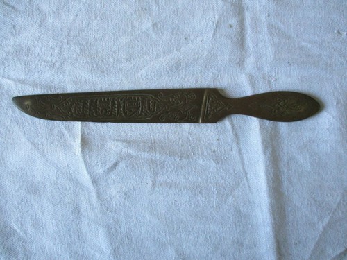 Ancien coupe papier - coupe, decoratif
