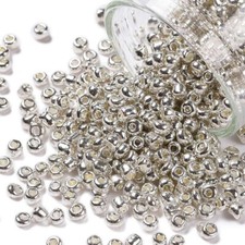 LOT DE 1000 PERLES DE ROCAILLE