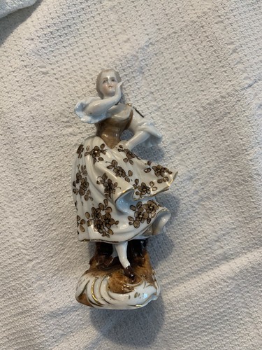 Sujet porcelaine - sujet,