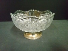 VAL ST LAMBERT ANTIQUE BELGIUM CRYSTAL SMALL STANDING CUT