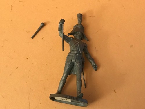 Figurine storme ancienne - figurine,