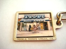 ANDRE SHOE STORE KEYRING