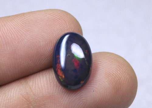 Cabochon opale noire de - cabochon, d'opale
