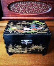 Vintage TOYO Boîte à Bijoux