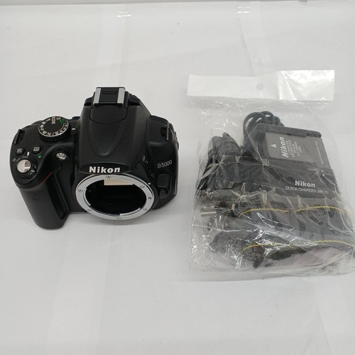 Nikon d5000 digital - nikon,