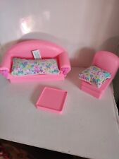 LIVING ROOM SOFA SOFA + ARMCHAIR AND TEXTILE BARBIE PINK MAGIC LIVING MATTEL 1992