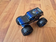 Hot Wheels Monster Jam 1/64