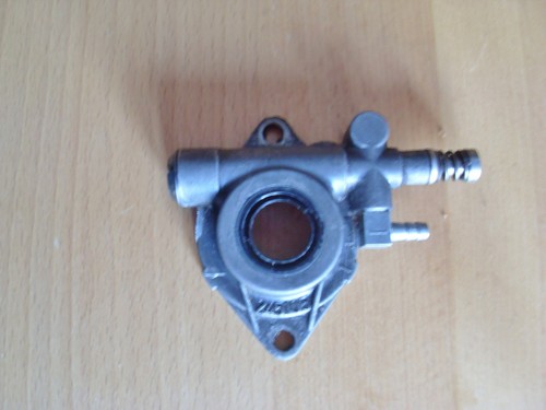 Pompe huile dolmar - pompe, a