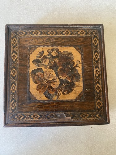 Ancienne boîte anglaise - anglaise, à