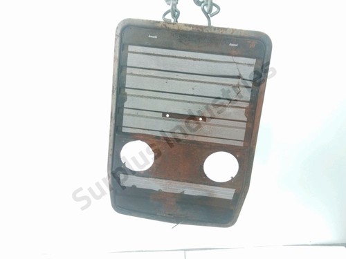 Calandre massey ferguson 260 - ferguson,