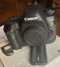 CANON EOS 5D MARK 4 Quasiment