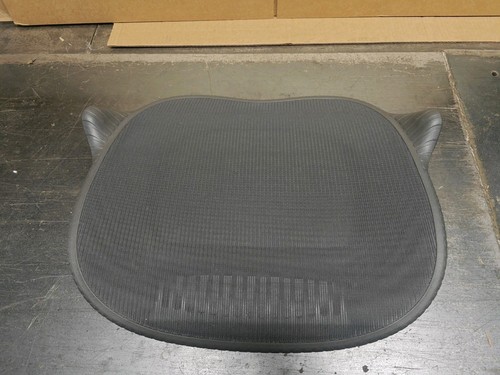 Herman miller mirra - mirra, 2