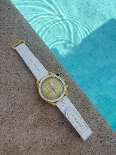 Omega swatch moonswatch - omega,