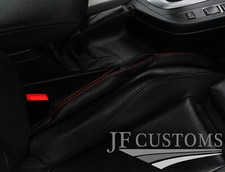 D RED STITCH CUIR PERFORÉ