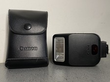 ---CANON SPEEDLITE 200E + ETUI