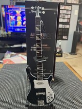 GETTY LEE *RUSH MINI BASS GUITAR RICKENBACKER 4001 AXE HEAVEN GL-201