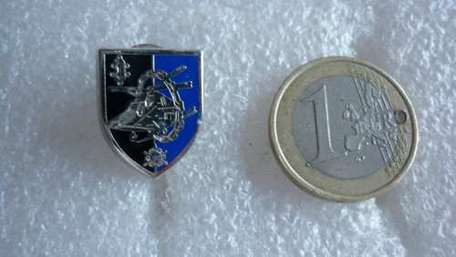 Pins militaire materiel - /,