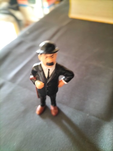 Tintin figurine dupont bully - figurine,