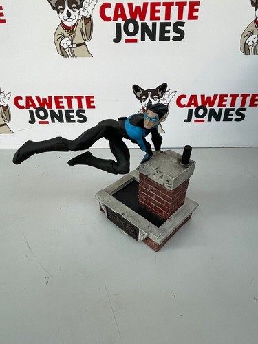 Night wing statue comics dc - night,