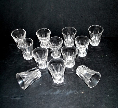 Lot verres liqueur art deco - 12,
