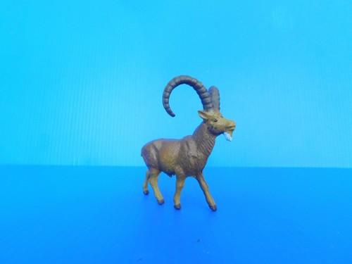 Starlux cirque ou - ou, animaux