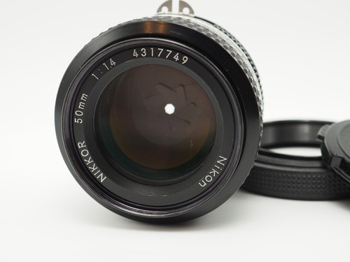 Presque comme neuf - :, nikon