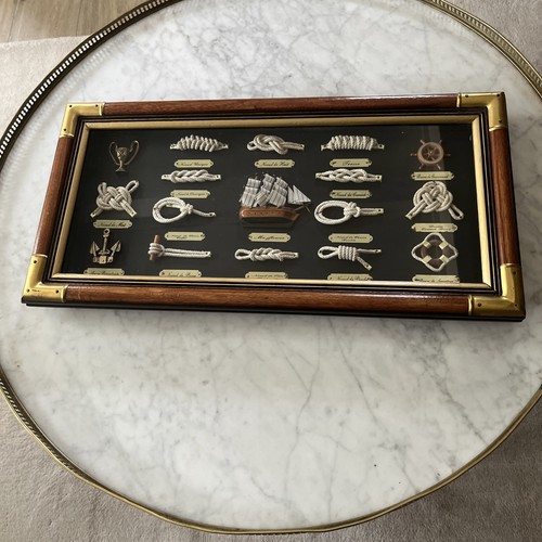 Cadre vitrine noeuds marins - vitrine,