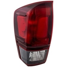 Pour Toyota TACOMA 2018 2023
