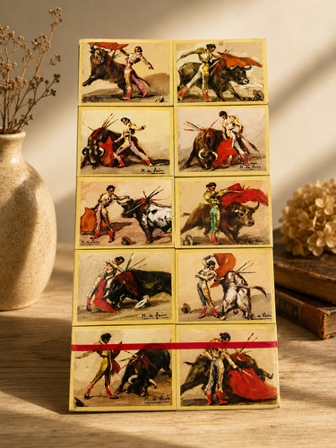 Lot antique matchboxes - of,