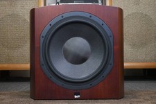 Subwoofer alimenté B&W Bowers