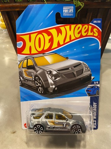 2025 hot wheels 205 sauvage - 2025,