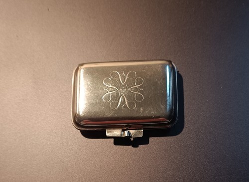 Ancienne petite boîte - boîte, en