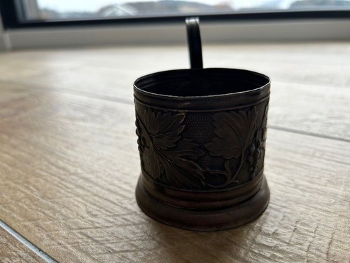 Ancien porte verre soviétique - ancien,