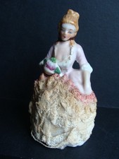 Marquise en porcelaine ancienne