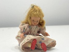 Poupée de collection 8 cm