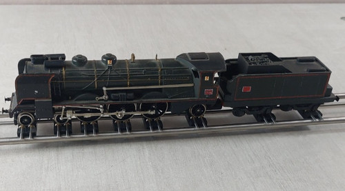 Ancienne locomotive vapeur - , +