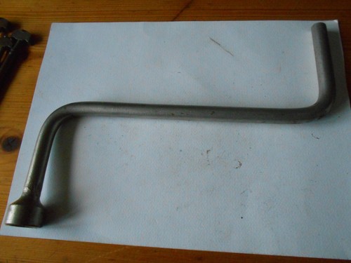 Outil roue bmw - roue, original