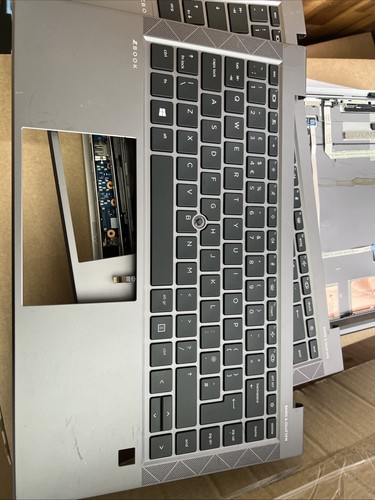 Zbook firefly g7 - hp,