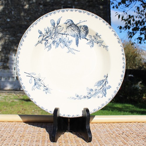 Ancienne assiette creuse