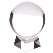 BOULE DE CRISTAL AVEC SOCLE
