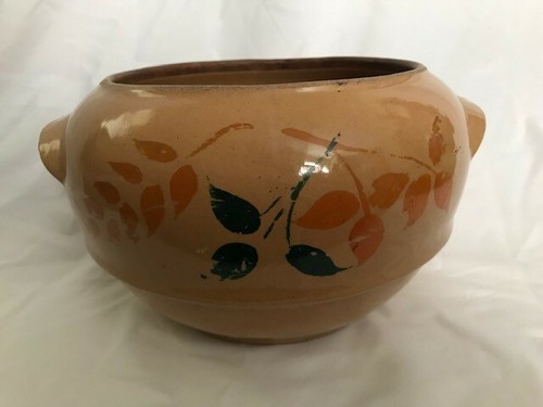 Yellow ware casserole - ,, crock