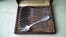 Coffret de 12 cuillères à café Métal Argenté  18 G     NOUVEAU