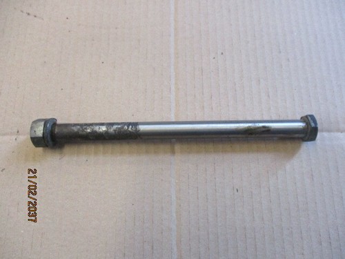 Axe bras oscillant pour - axe, de