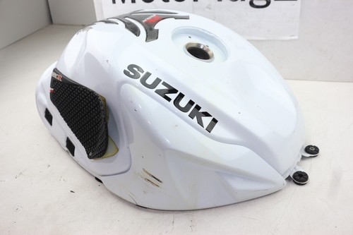 2011 2025 suzuki - 2011,