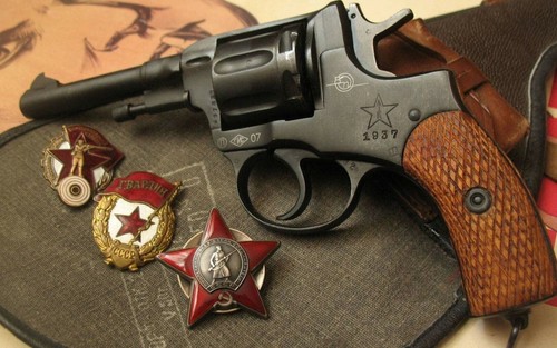 Plaque métal arme feu - ,