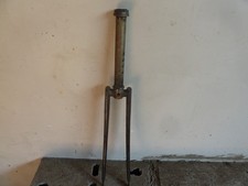 Ancien vélo fourche 1900 en