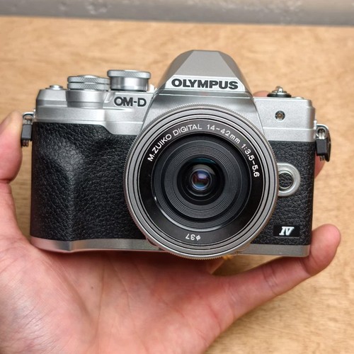 Olympus m10 mark iv - olympus, om-d