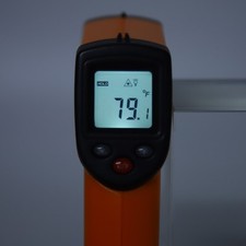 Thermomètre Infrarouge GM530